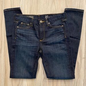 J. Crew. Midrise toothpick Jean. Size 27R. Great condition!